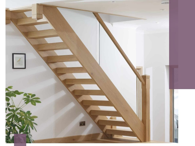 Изготовление деревянных лестниц под ключ в Сасове для дома