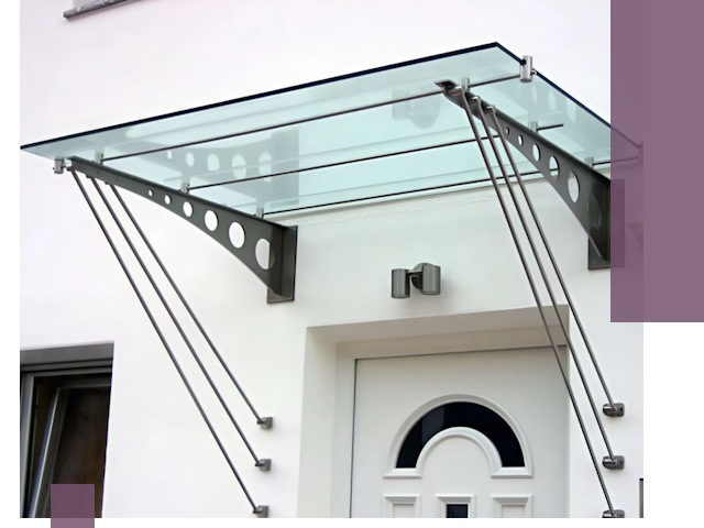 Козырьки над входом под ключ в Сасове — изготовление и монтаж